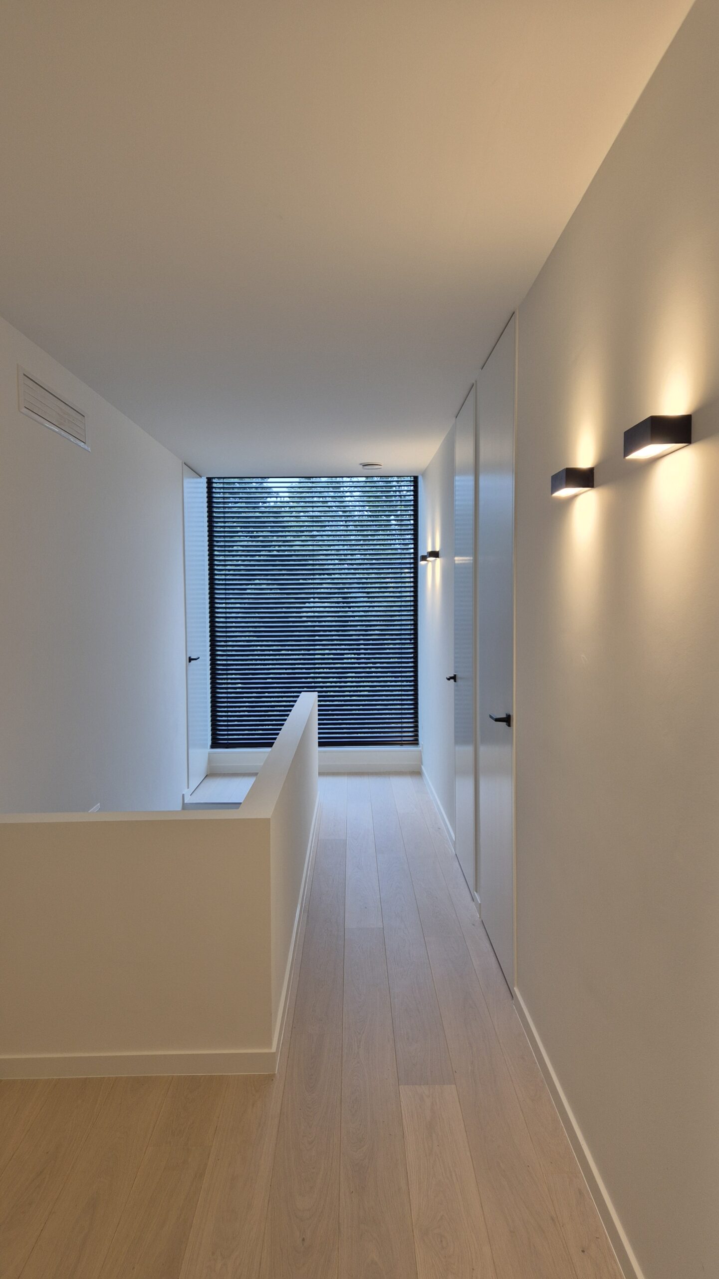 Aluminium-jaloezie-zwart-50mm