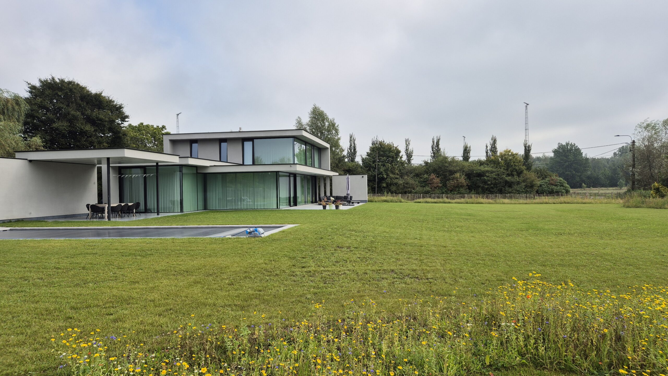 Project Destelbergen In en Outdoor